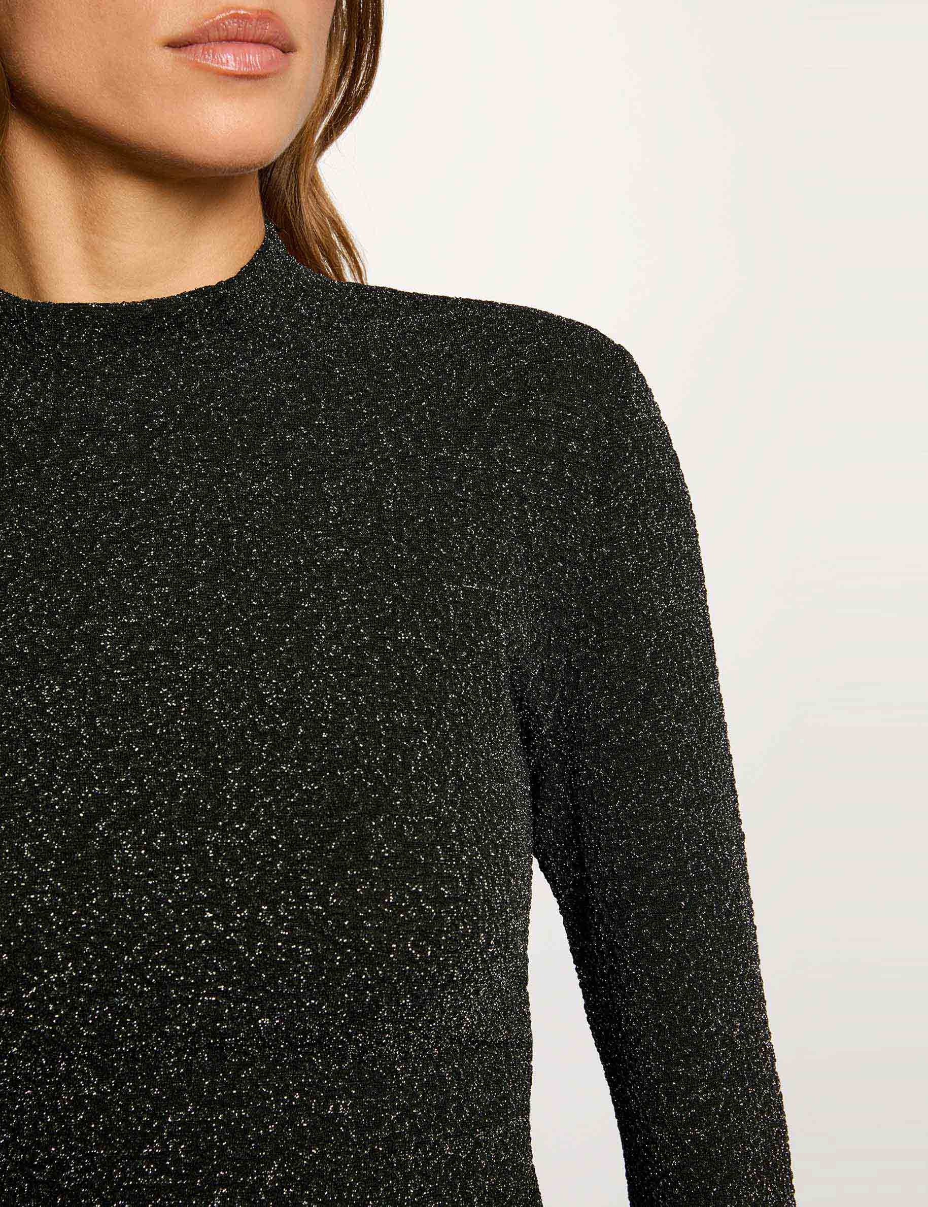 Kurzes T-Shirt mit Stehkragen couleur argent damen