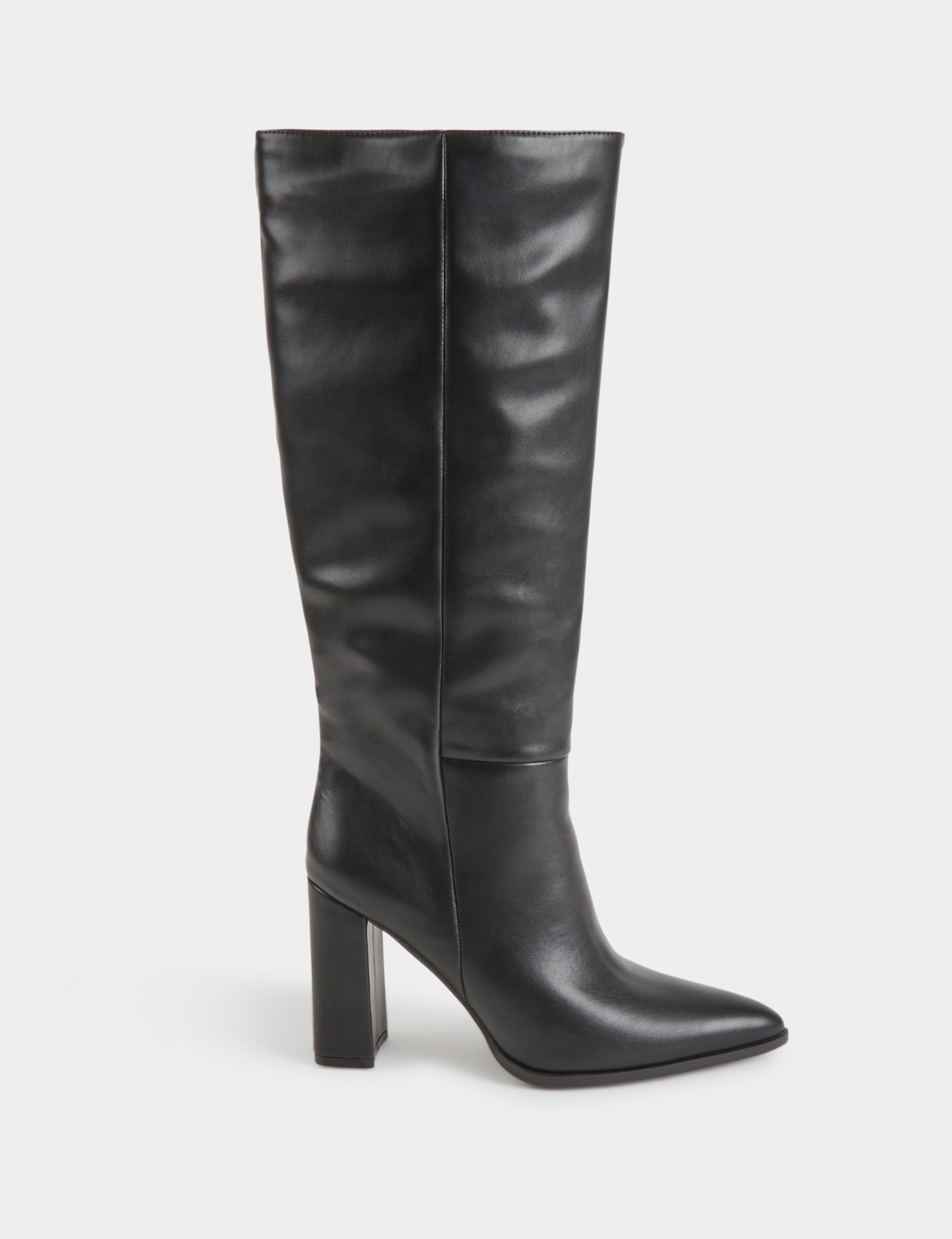 stiefel mit absatz und spitzer kappe schwarz damen Stiefel mit Absatz und spitzer Kappe schwarz damen