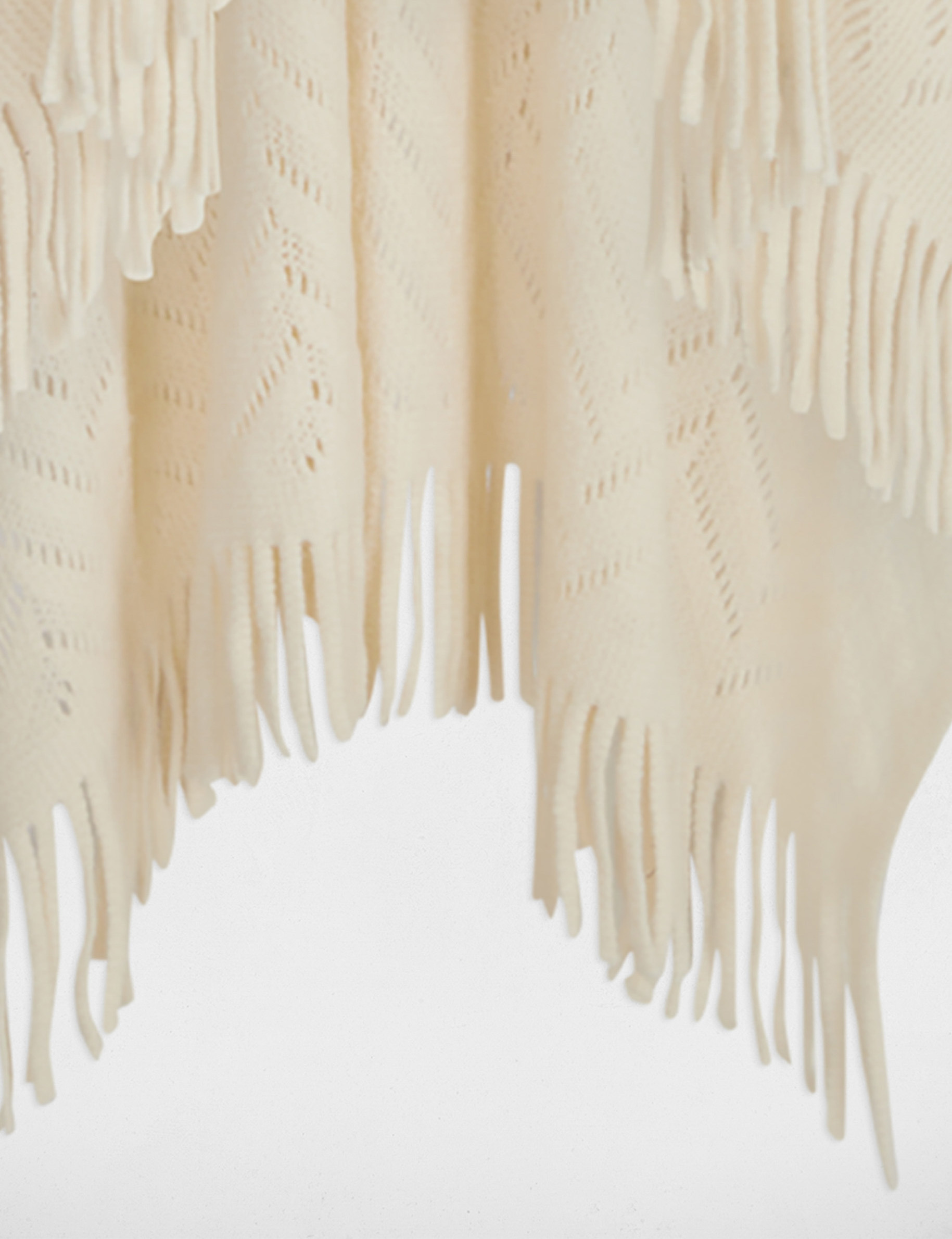 cape tricot a franges ivoire femme Cape tricot à franges ivoire femme