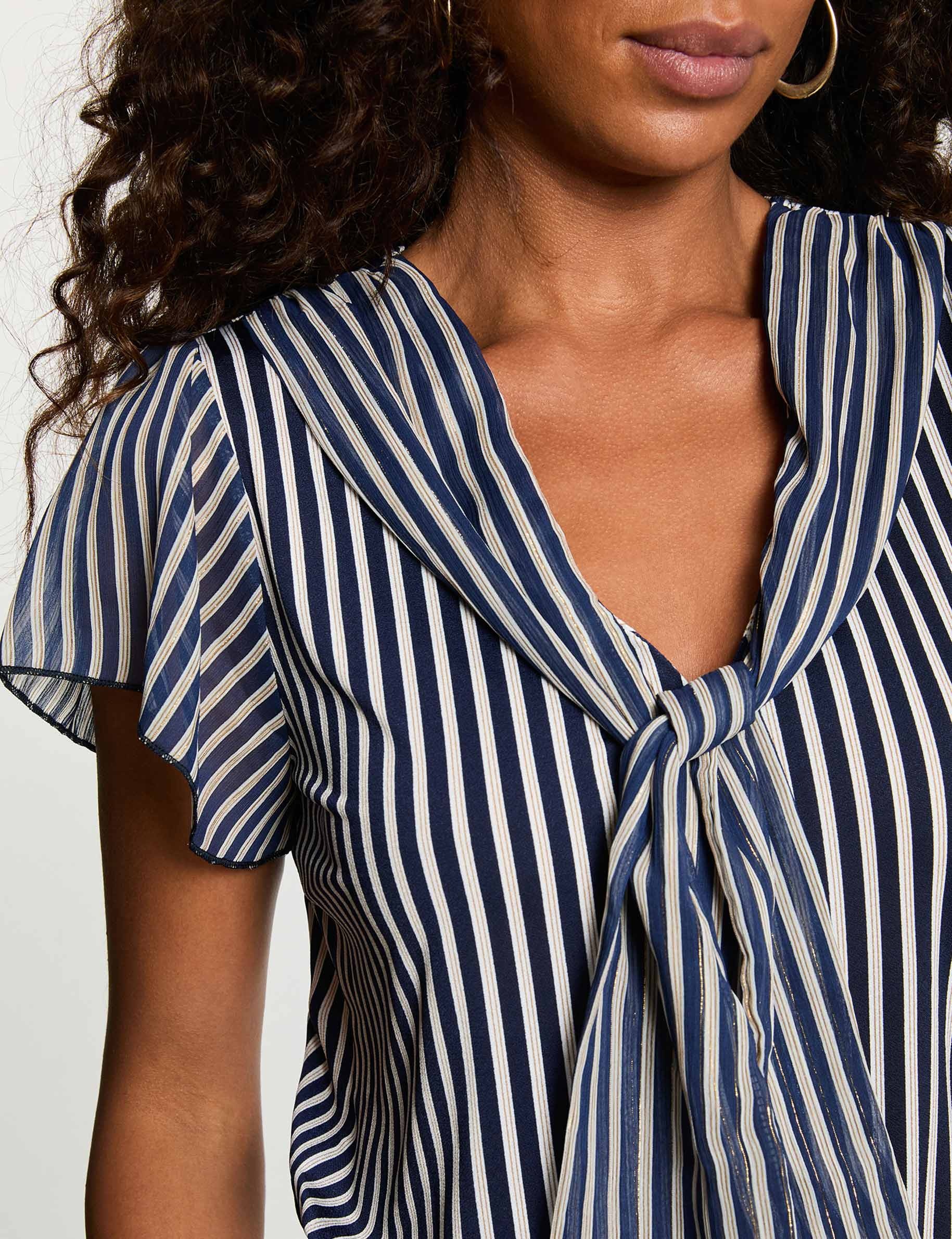 T-Shirt mit Lavalli&egrave;re-Kragen marineblau damen