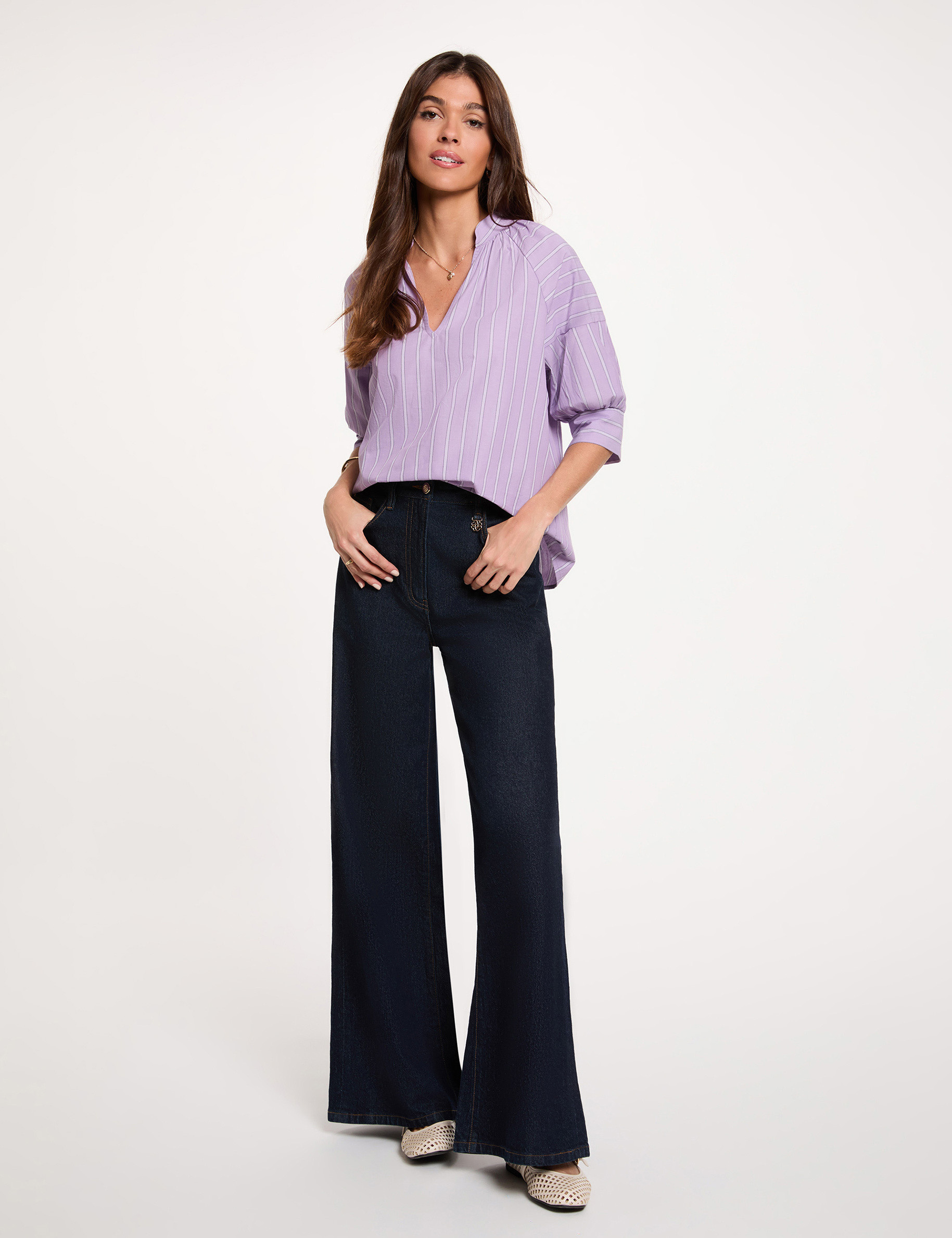 Gestreifte Bluse mit V-Ausschnitt mehrfarbig damen