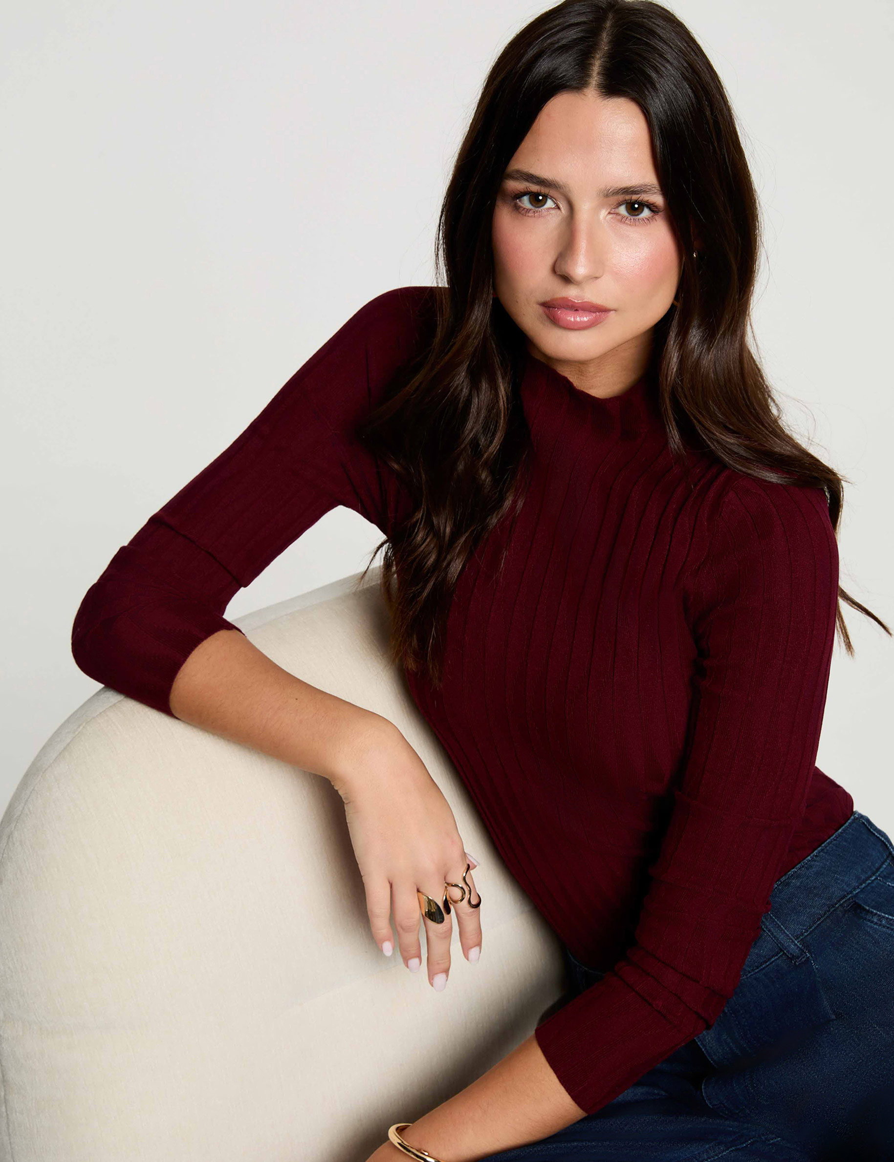 Pull cintr&eacute; col montant bordeaux femme
