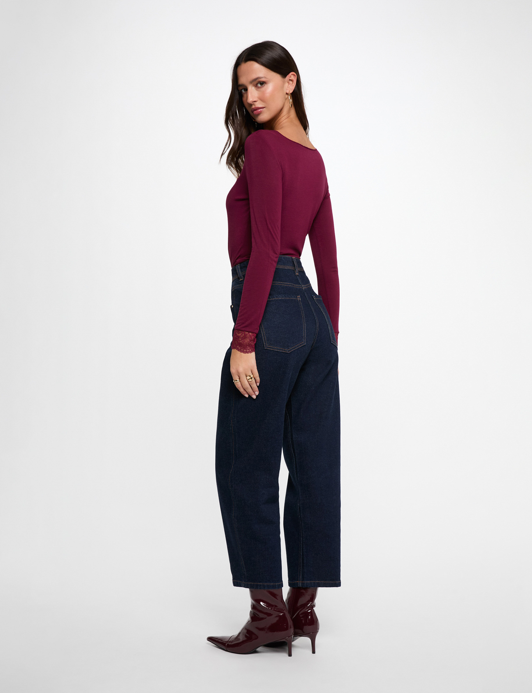 T-Shirt mit V-Ausschnitt und Spitze pflaume damen