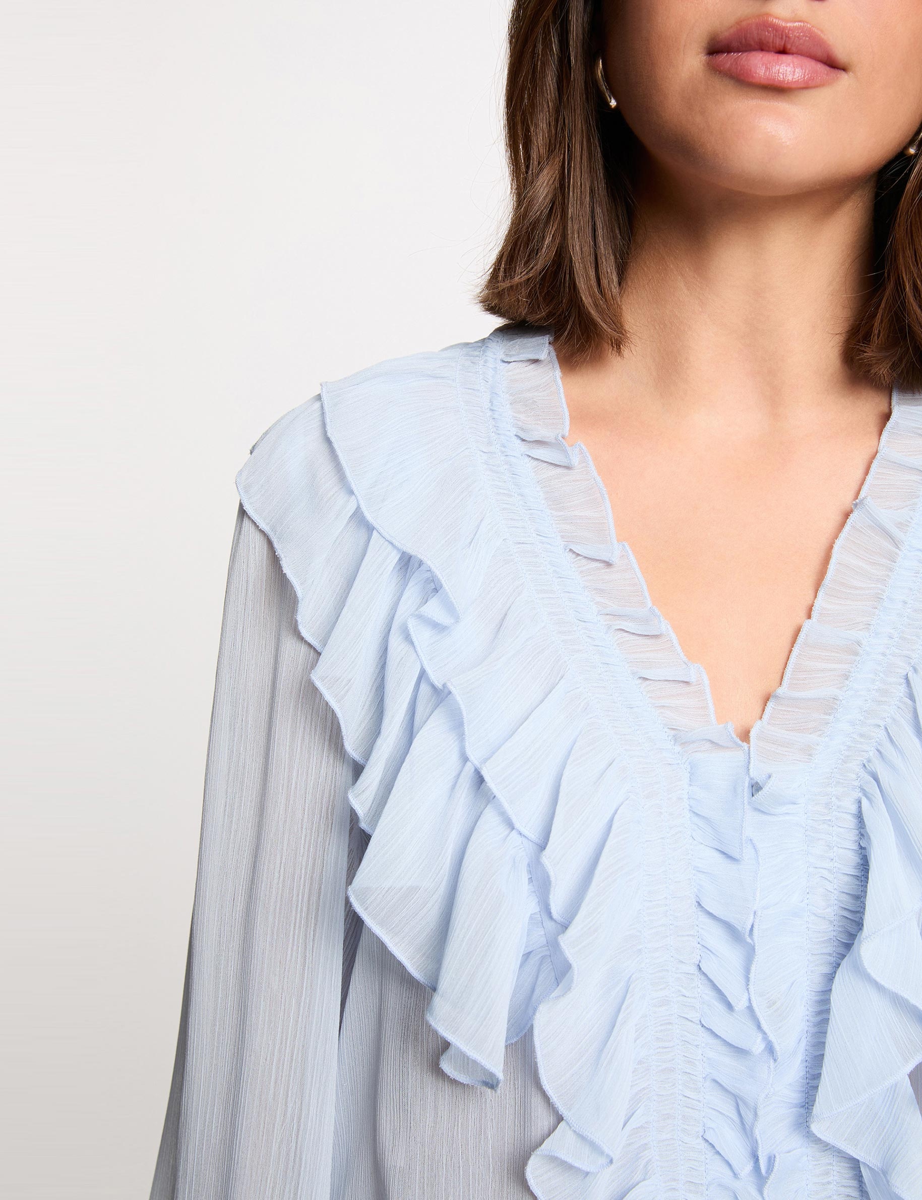Chemise fluide col v bleu ciel femme