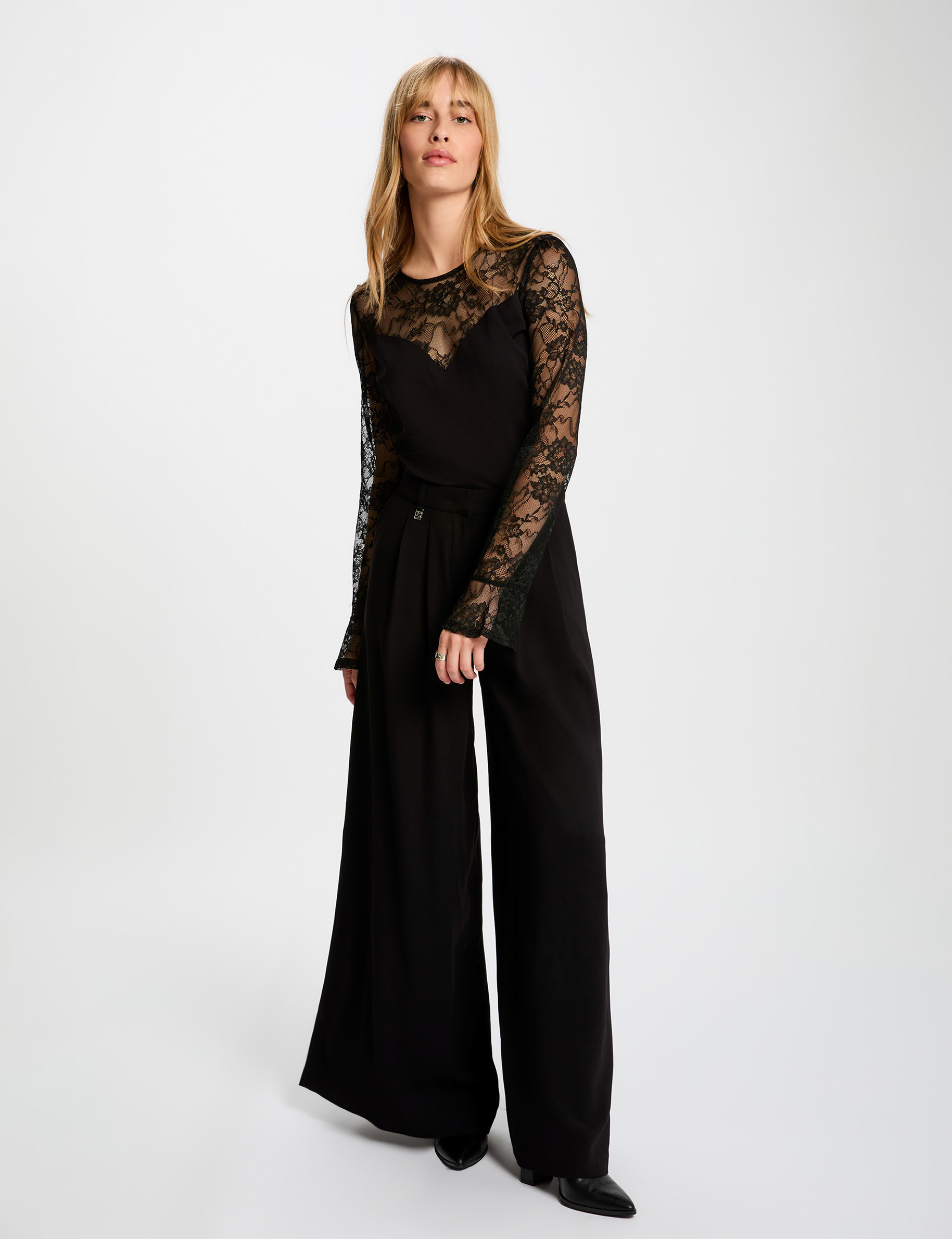 Tailliertes Spitzen-T-Shirt schwarz damen