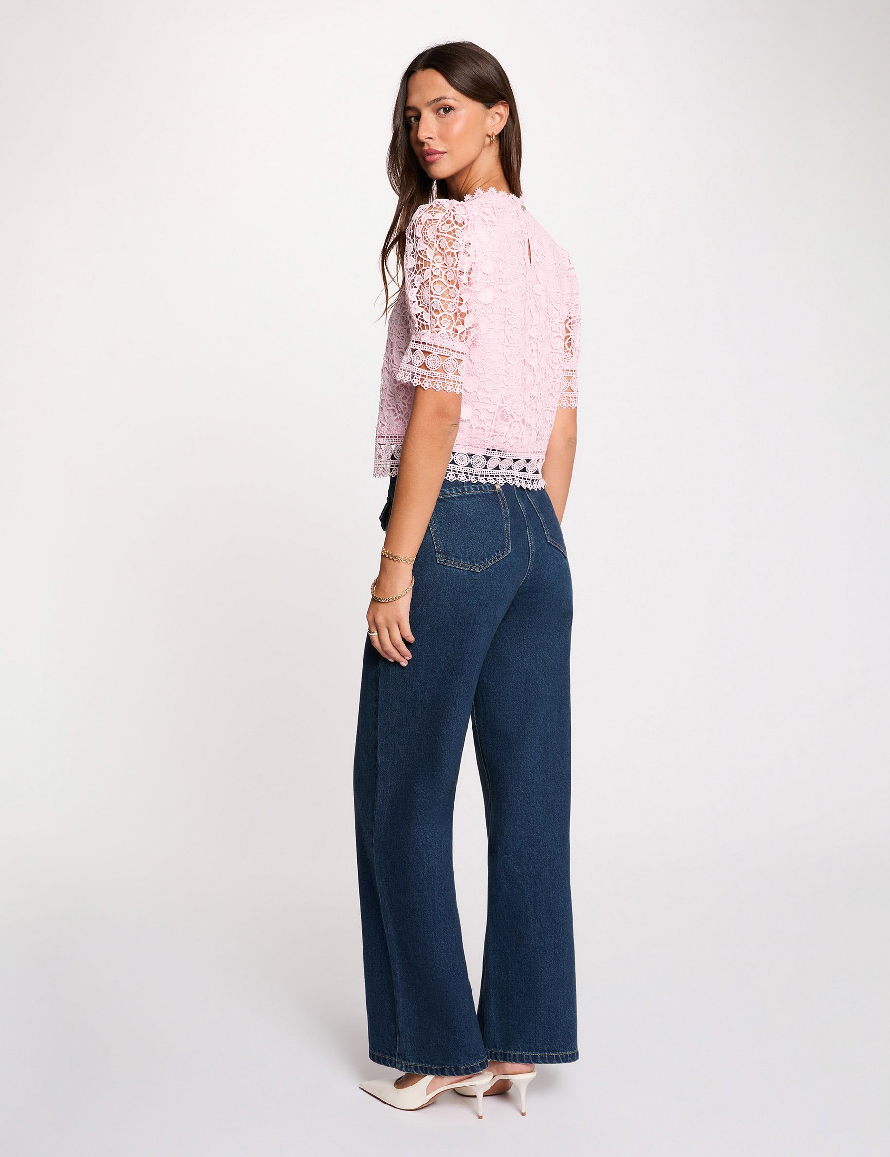 Blouse manches courtes en dentelle rose femme