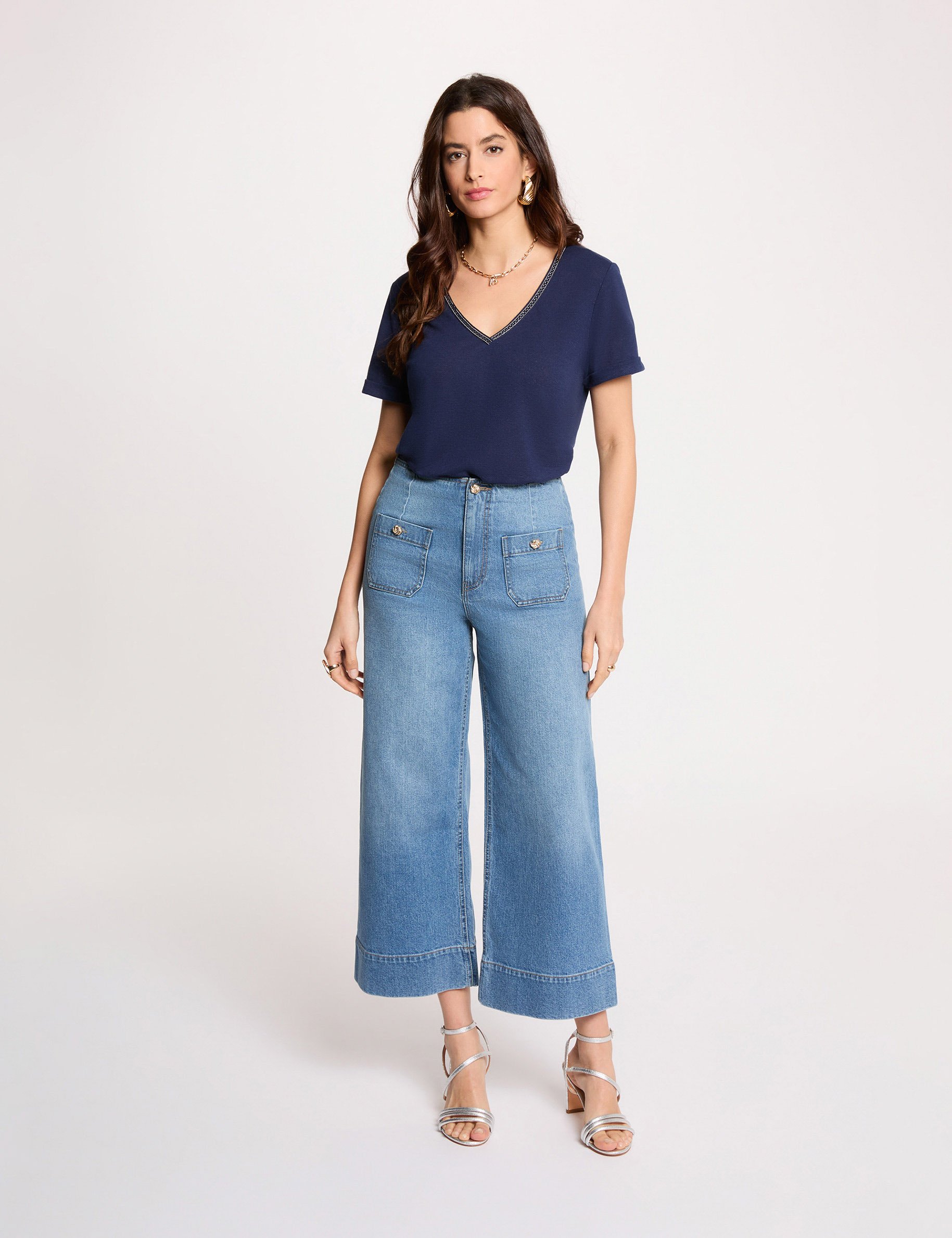 T-shirt col v perl&eacute; bleu marine femme