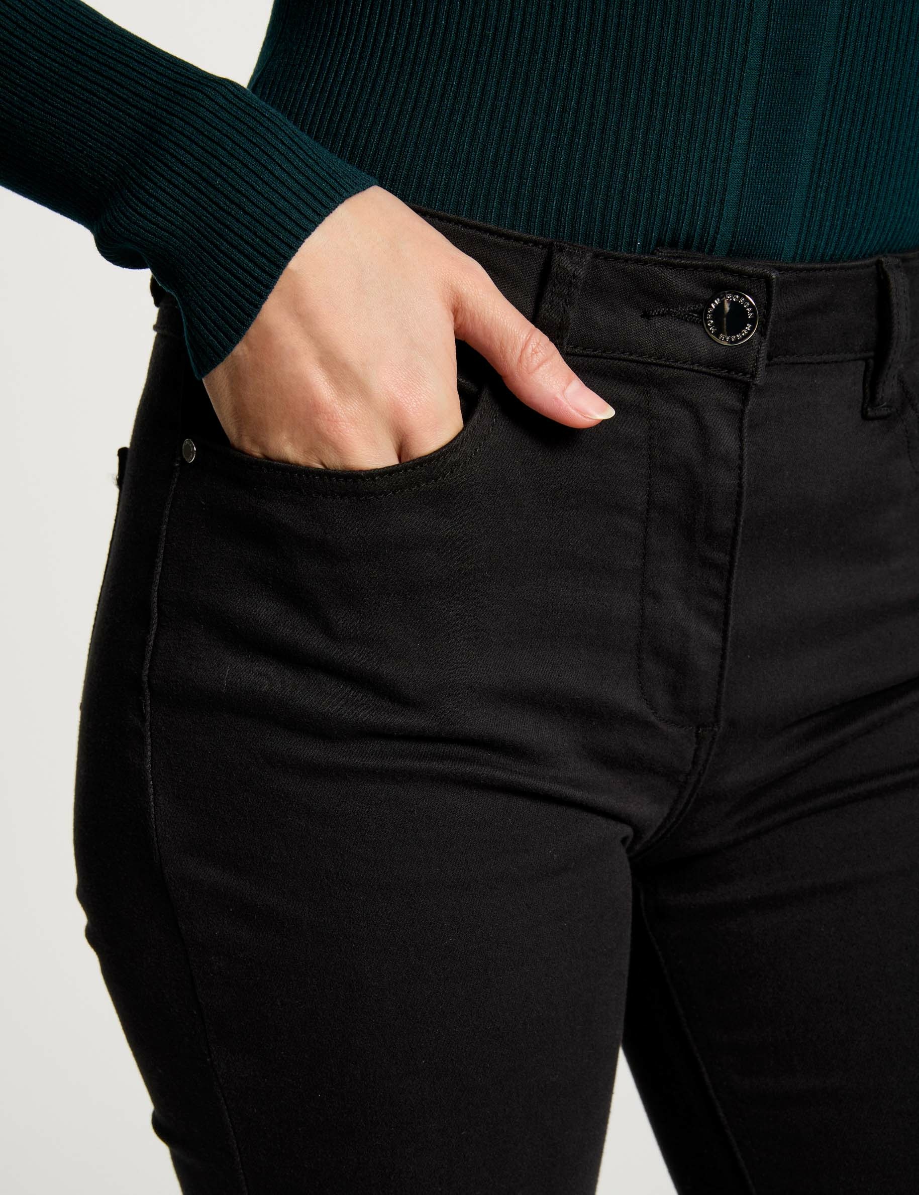 gerade geschnittene hose schwarz damen Gerade geschnittene Hose schwarz damen
