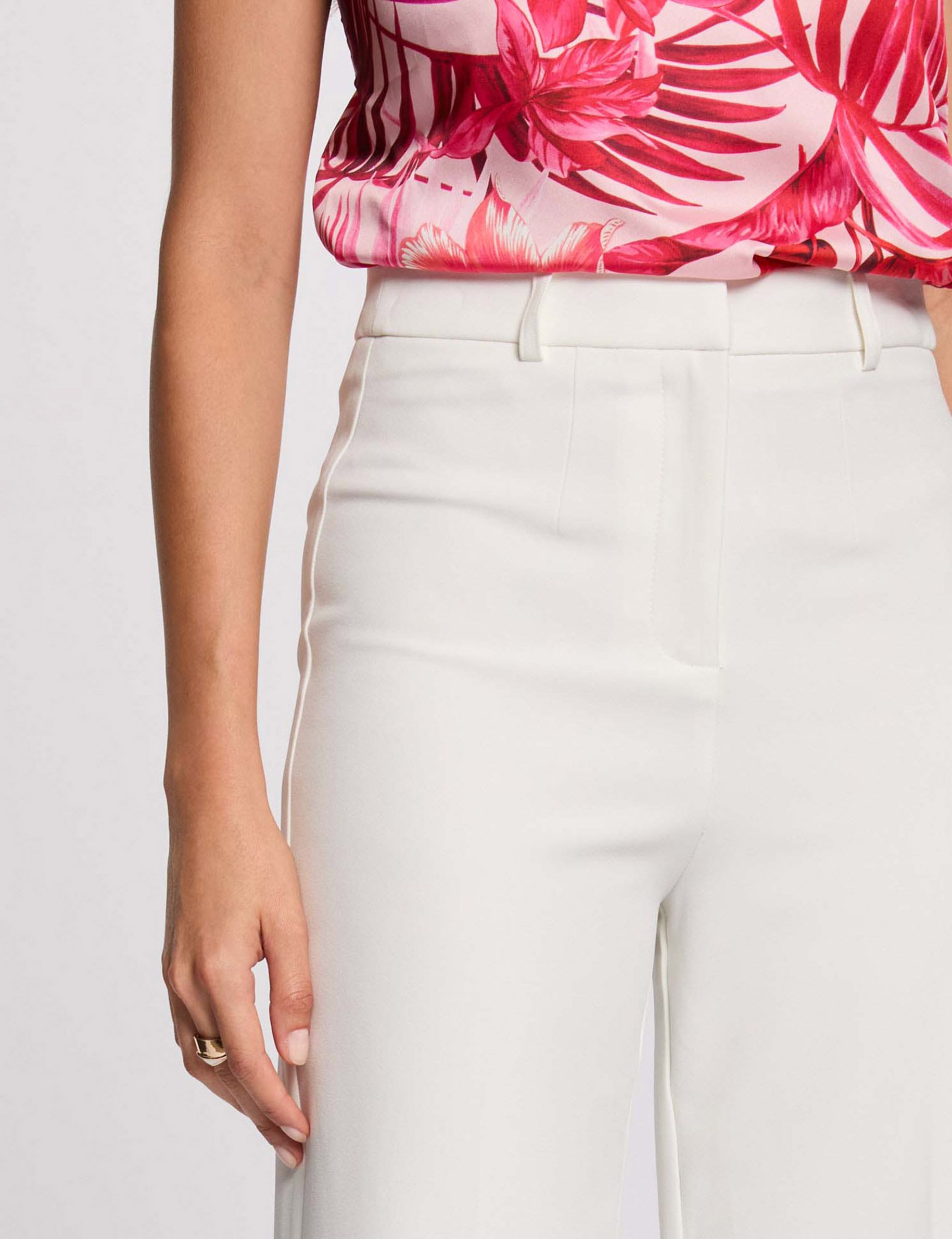 Gerade Hose mit Abn&auml;hern weiss damen