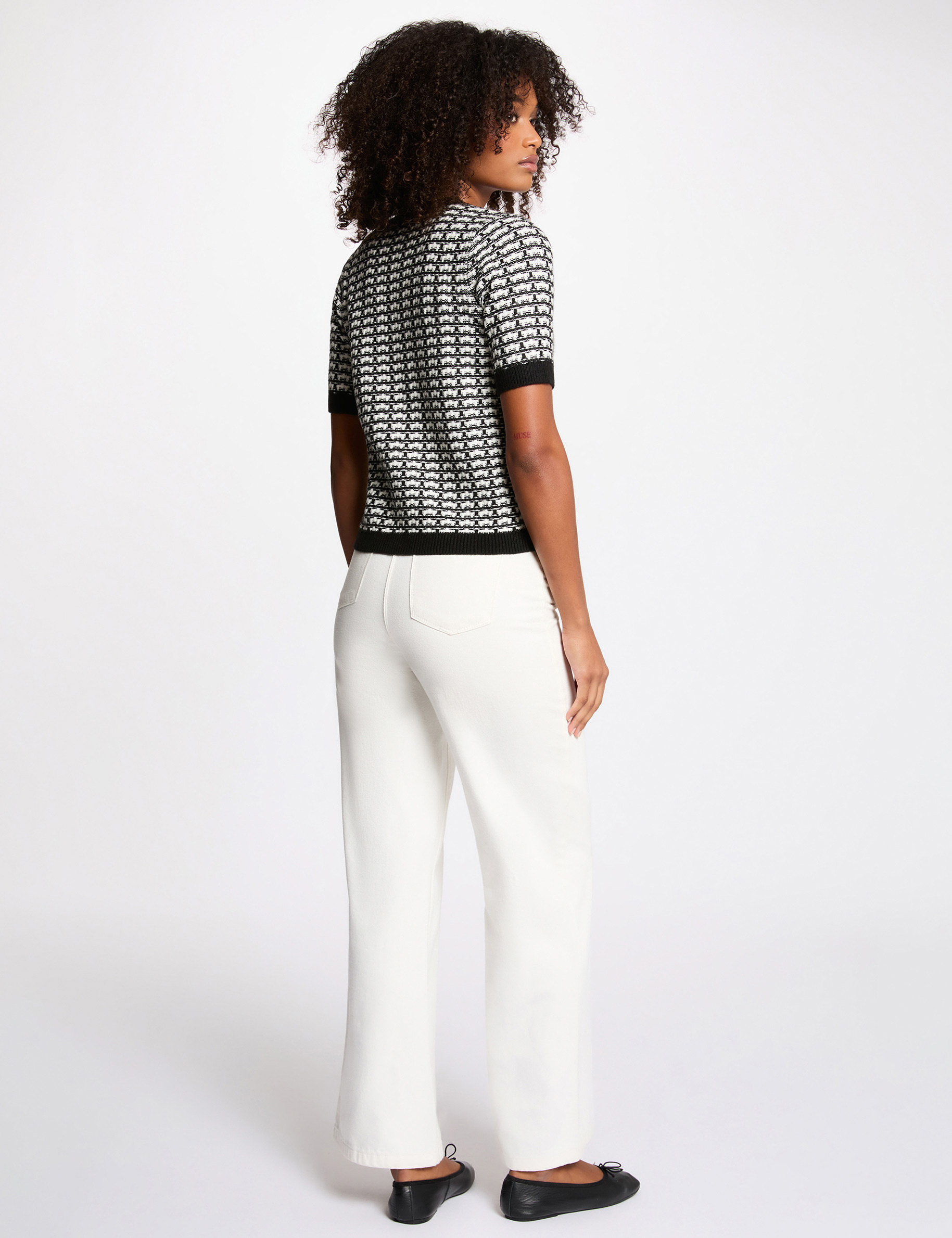 Kurz&auml;rmelige, bedruckte Strickjacke schwarz damen