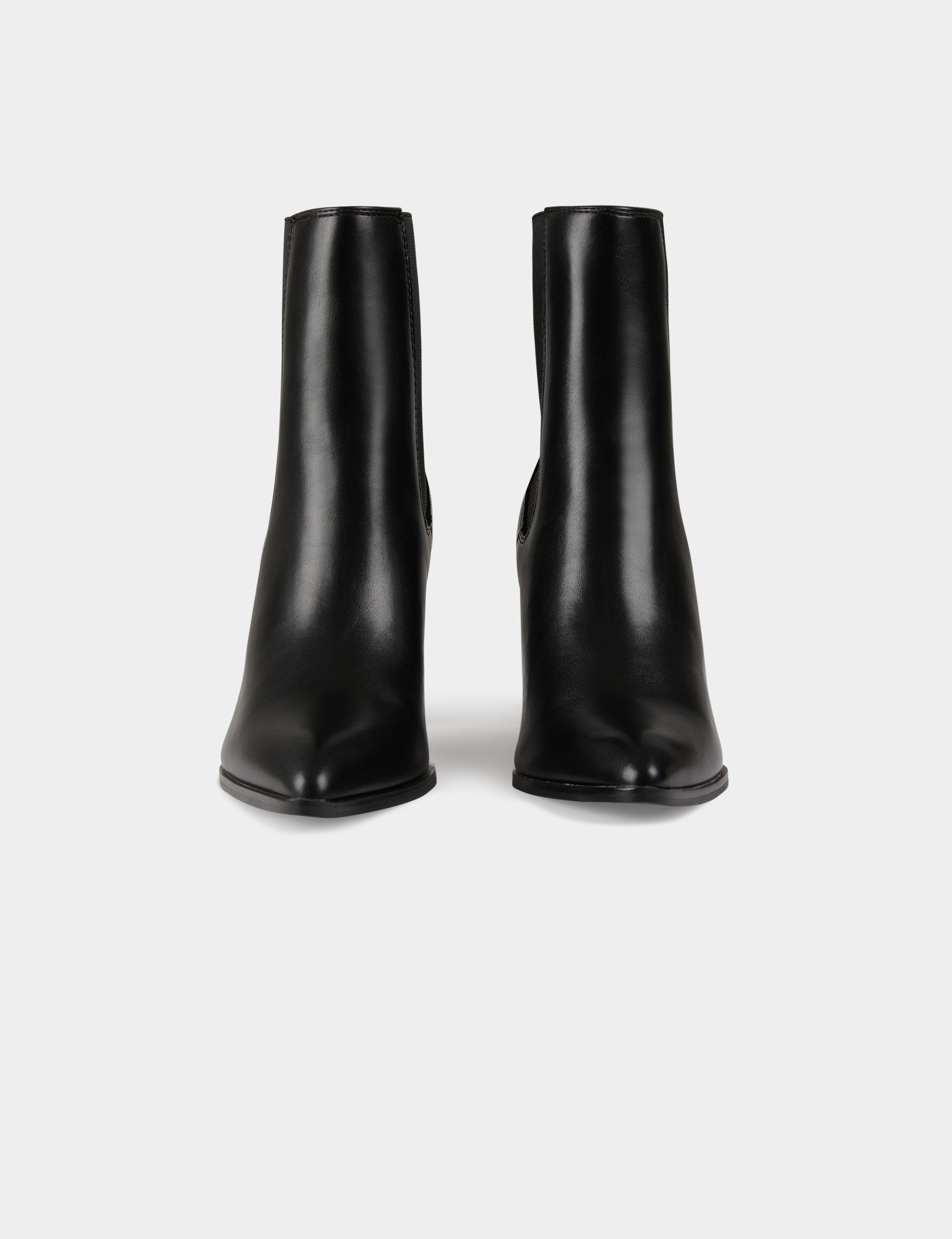elastische stiefeletten mit absatzen schwarz damen Elastische Stiefeletten mit Absätzen schwarz damen