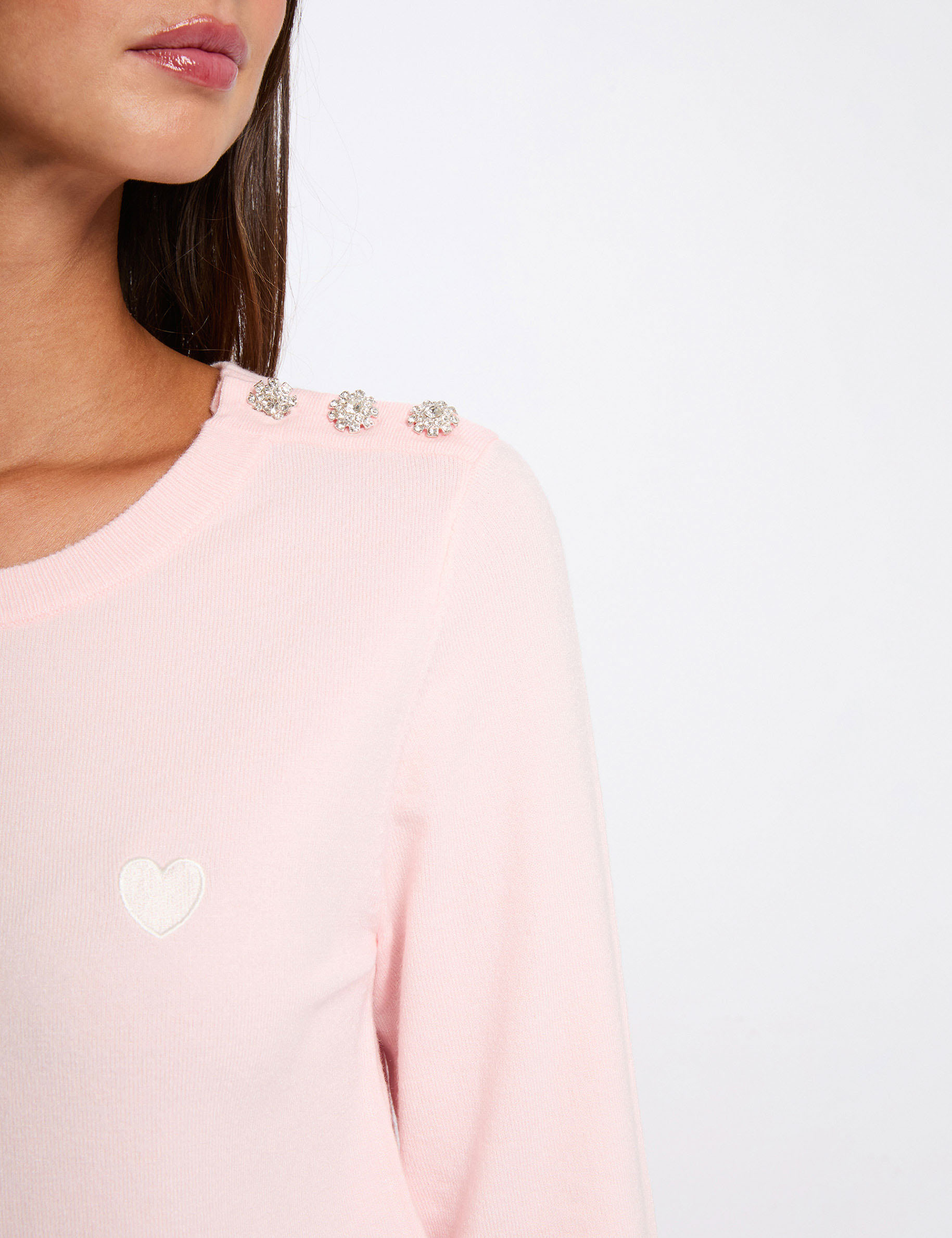 Pull col rond et boutons rose clair femme