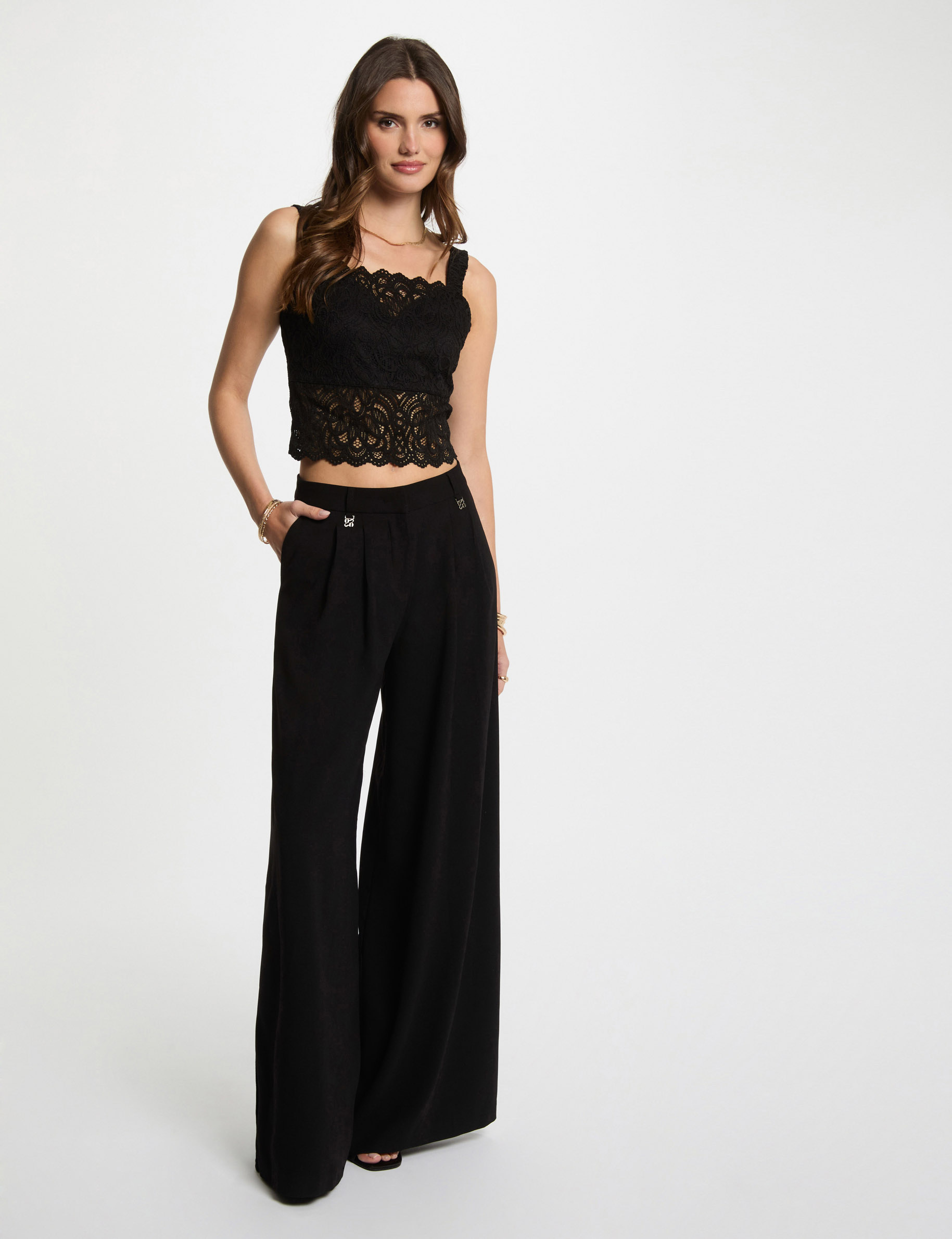 tanktop mit breiten tragern schwarz damen Tanktop mit breiten Trägern schwarz damen