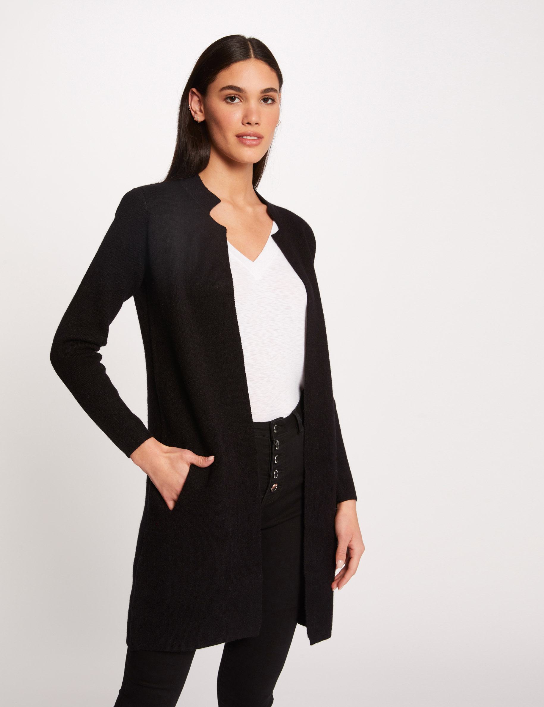 Gilet droit &agrave; col crant&eacute; noir femme