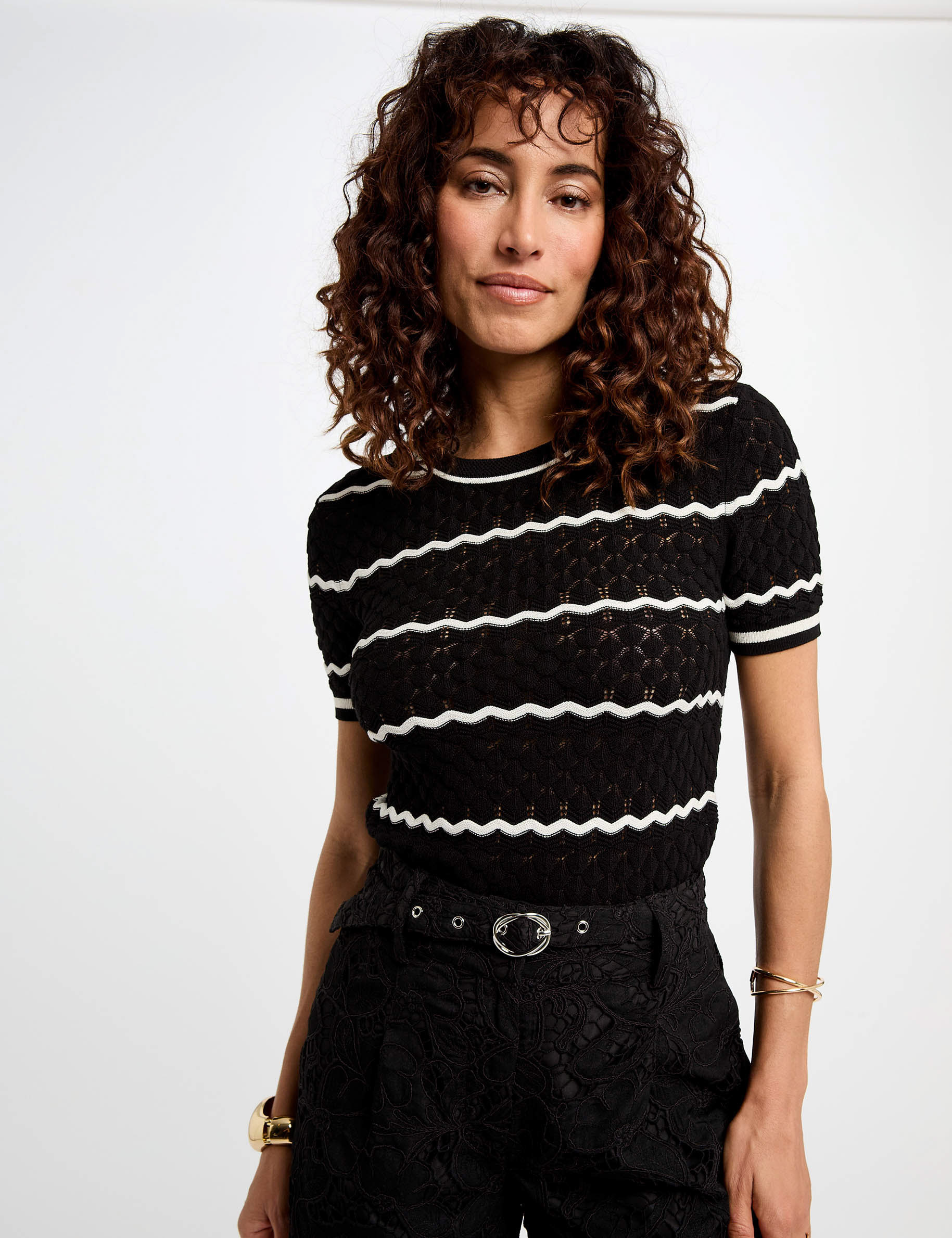 gestreifter pullover mit kurzen armeln schwarz damen Gestreifter Pullover mit kurzen Ärmeln schwarz damen