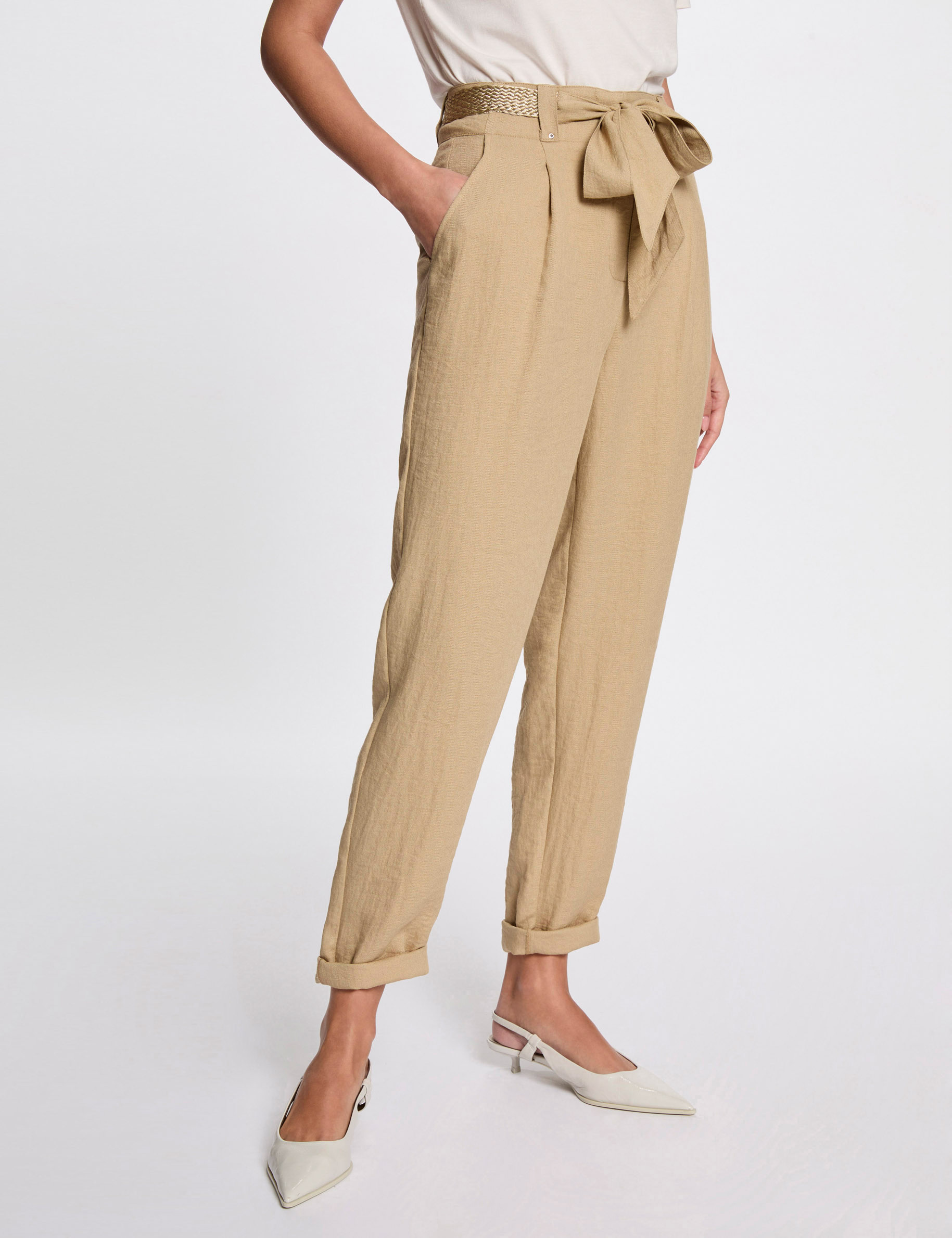 karottenhose mit gurtel beige damen Karottenhose mit Gürtel beige damen