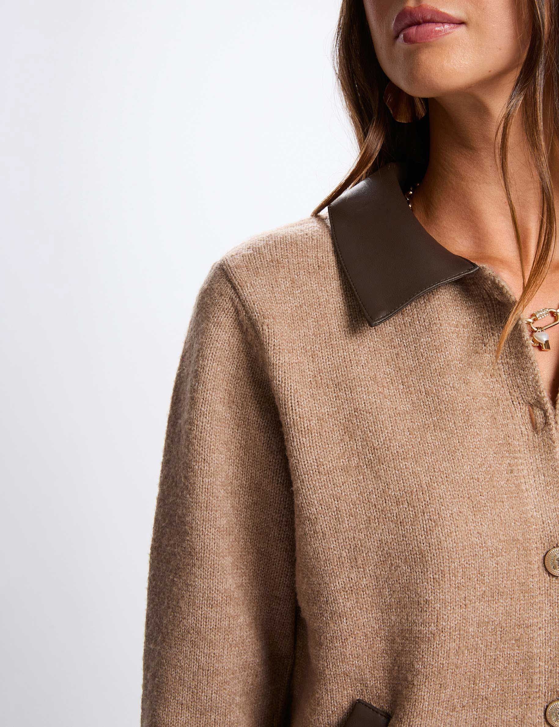 Veste ajust&eacute;e col &agrave; revers marron femme