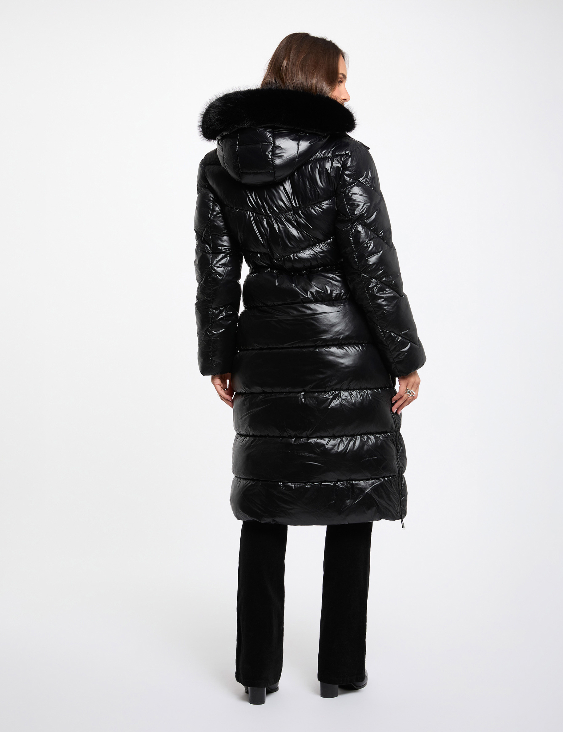 Lange Daunenjacke mit Kunstfell schwarz damen