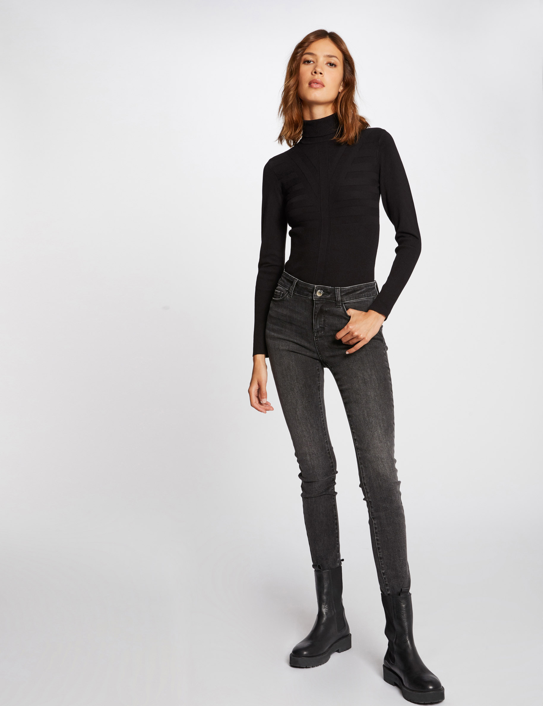 Pull manches longues avec col roul&eacute; noir femme