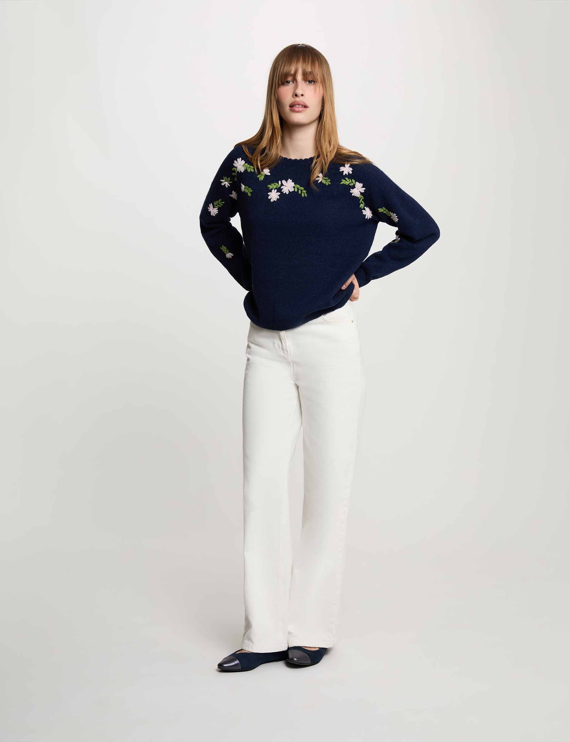 Pull brod&eacute; manches longues bleu marine femme