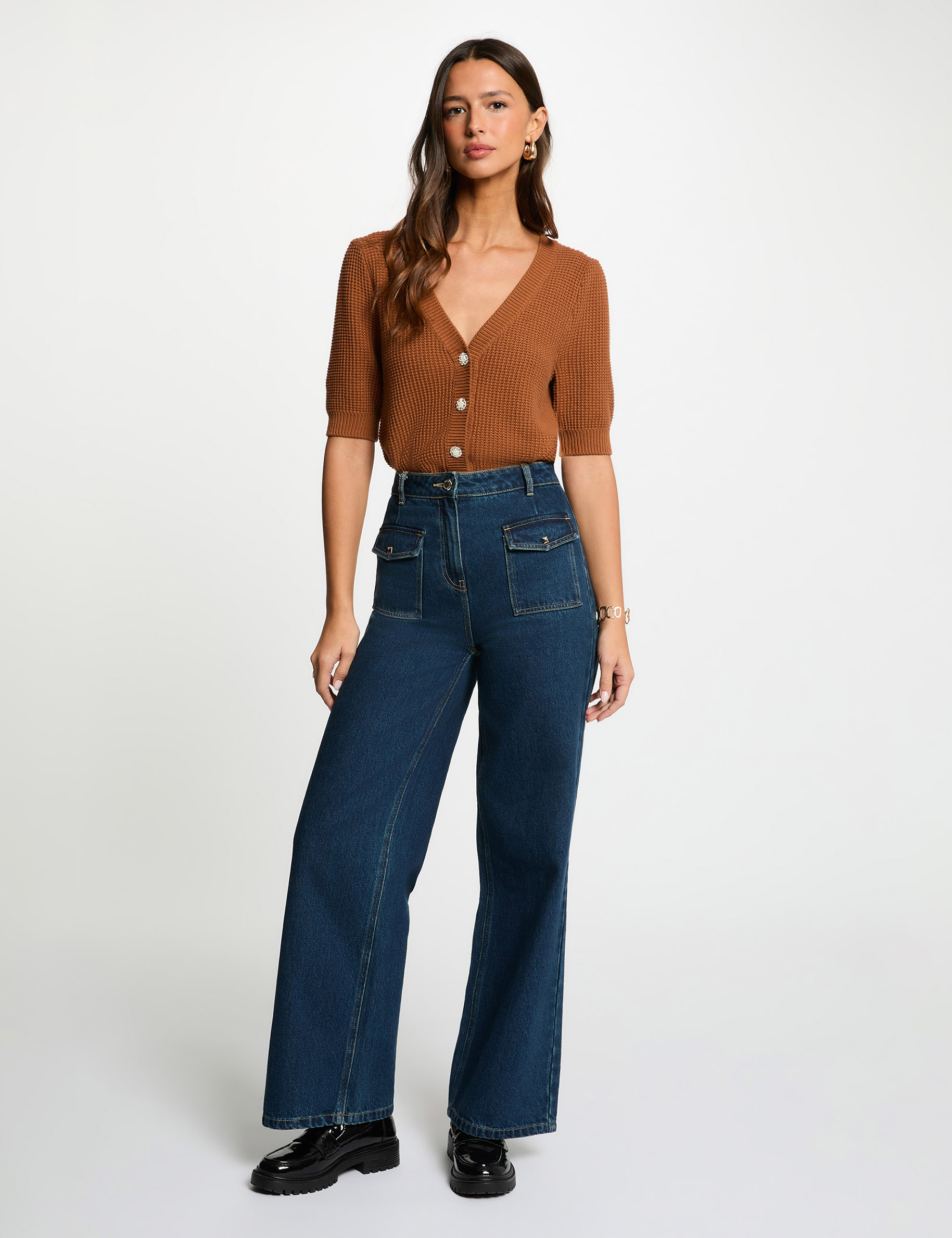 Gilet ajust&eacute; col v camel femme