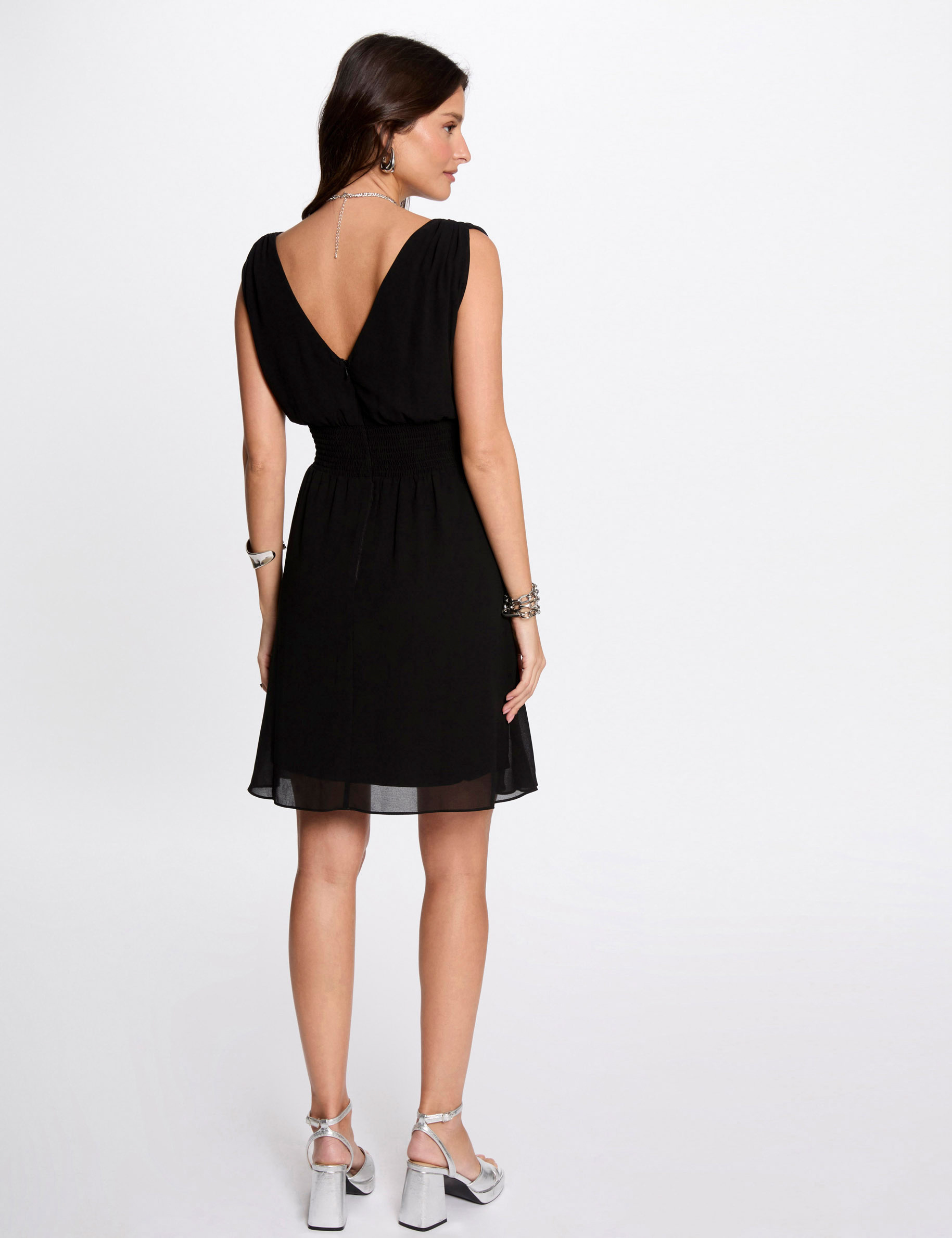 kurzes flieendes ausgestelltes kleid schwarz damen Kurzes, fließendes, ausgestelltes Kleid schwarz damen