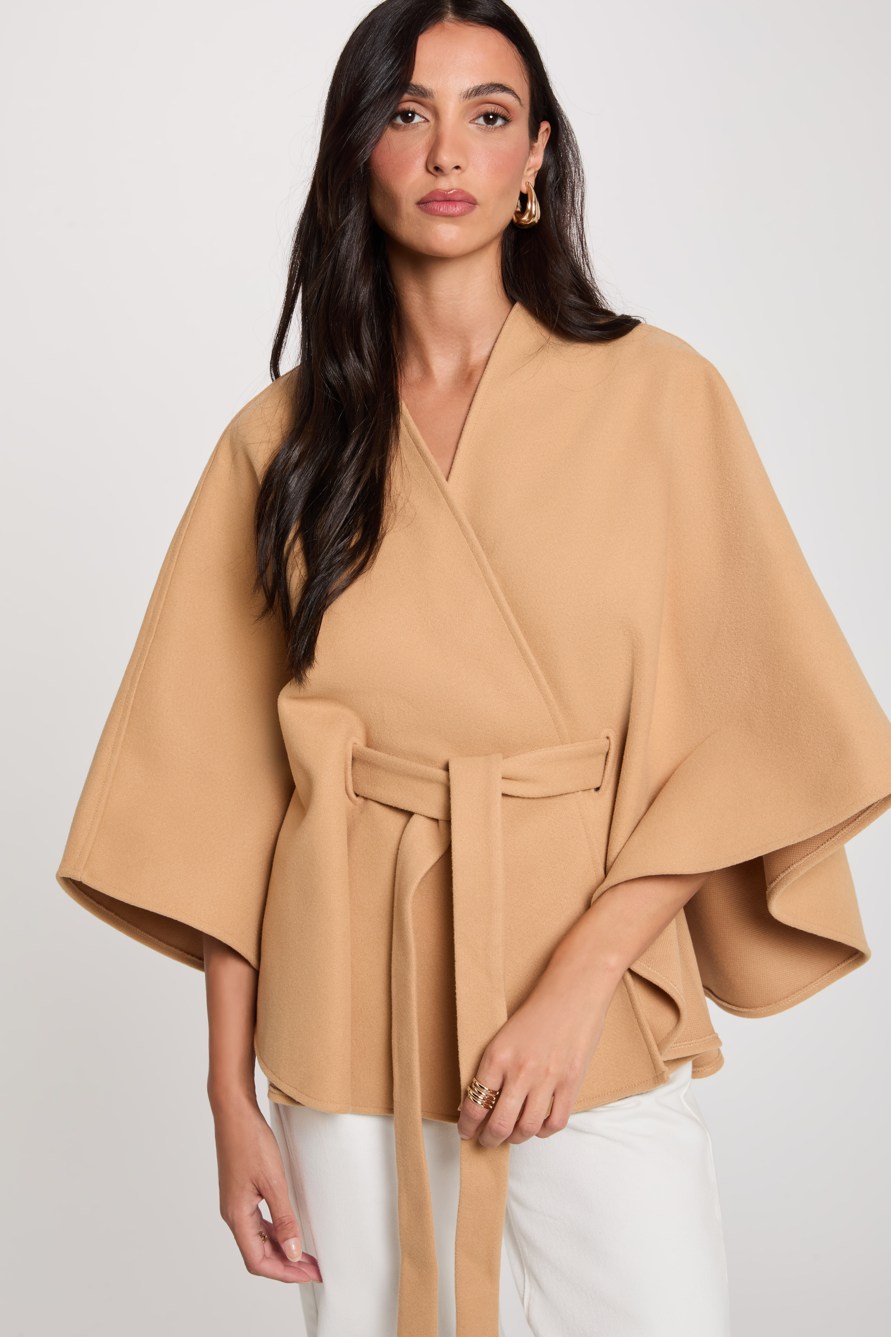 G&uuml;rtel-Cape beige damen