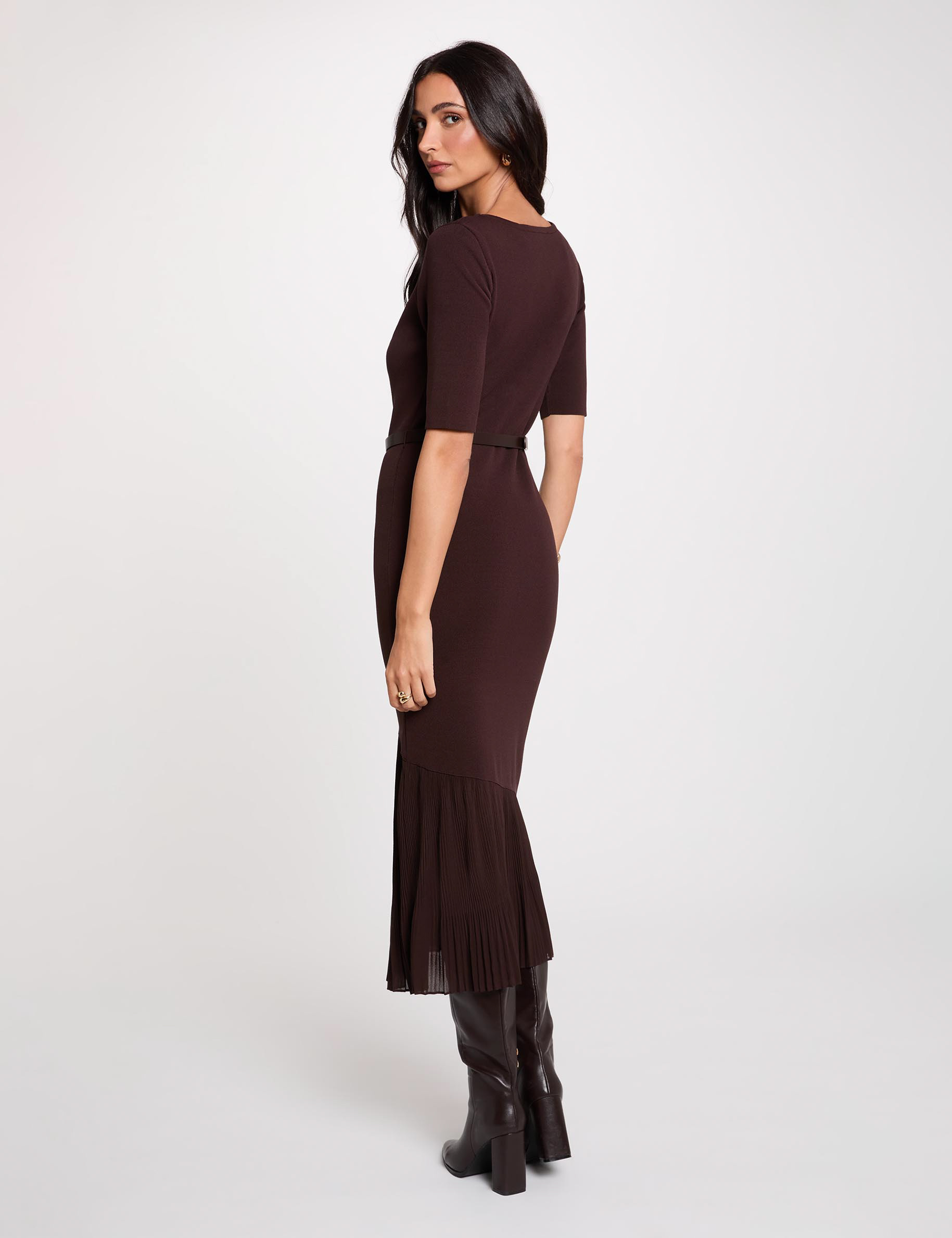 Gestricktes Kleid mit G&uuml;rtel dunkelbraun damen