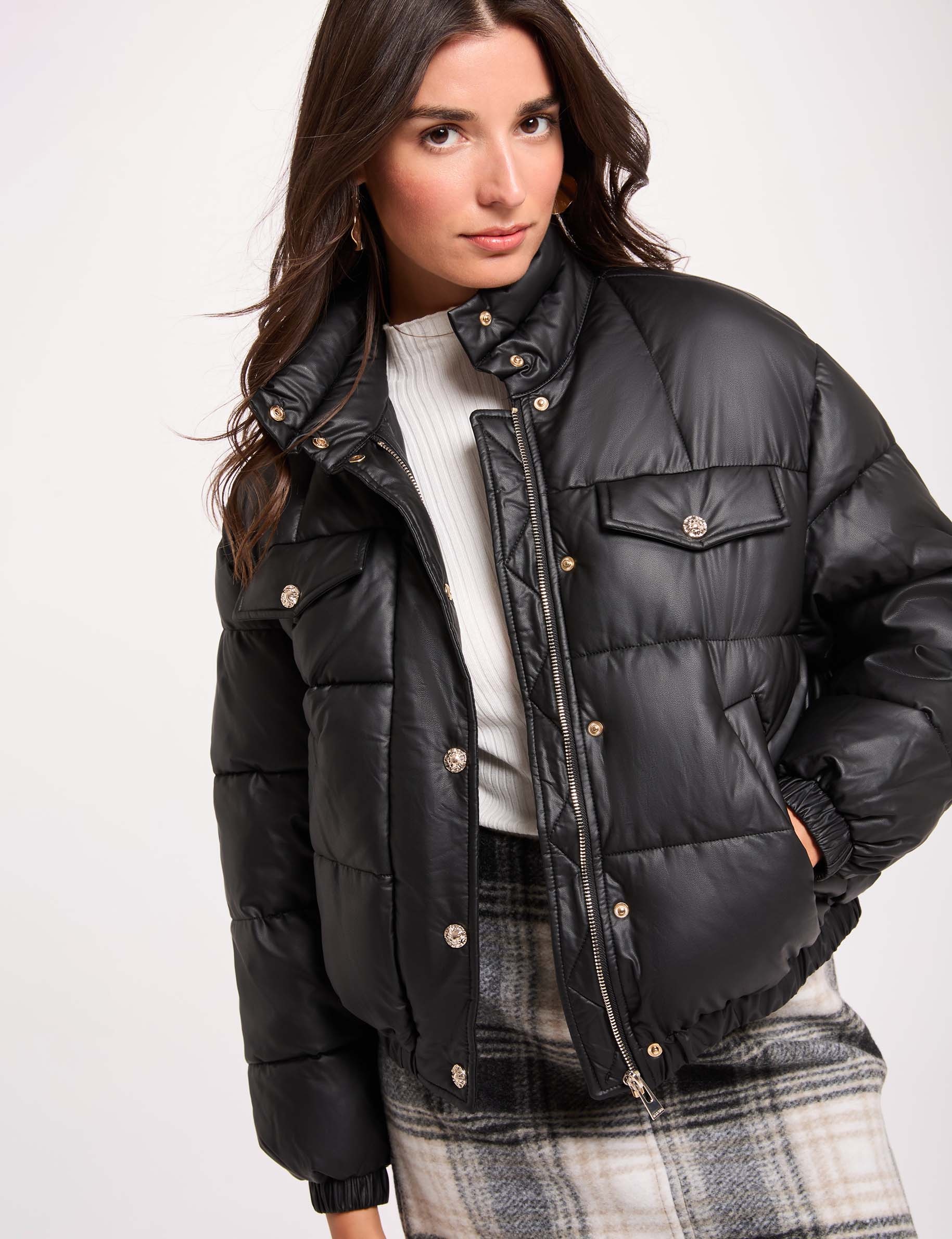 Steppjacke aus Kunstleder mit Stehkragen schwarz damen