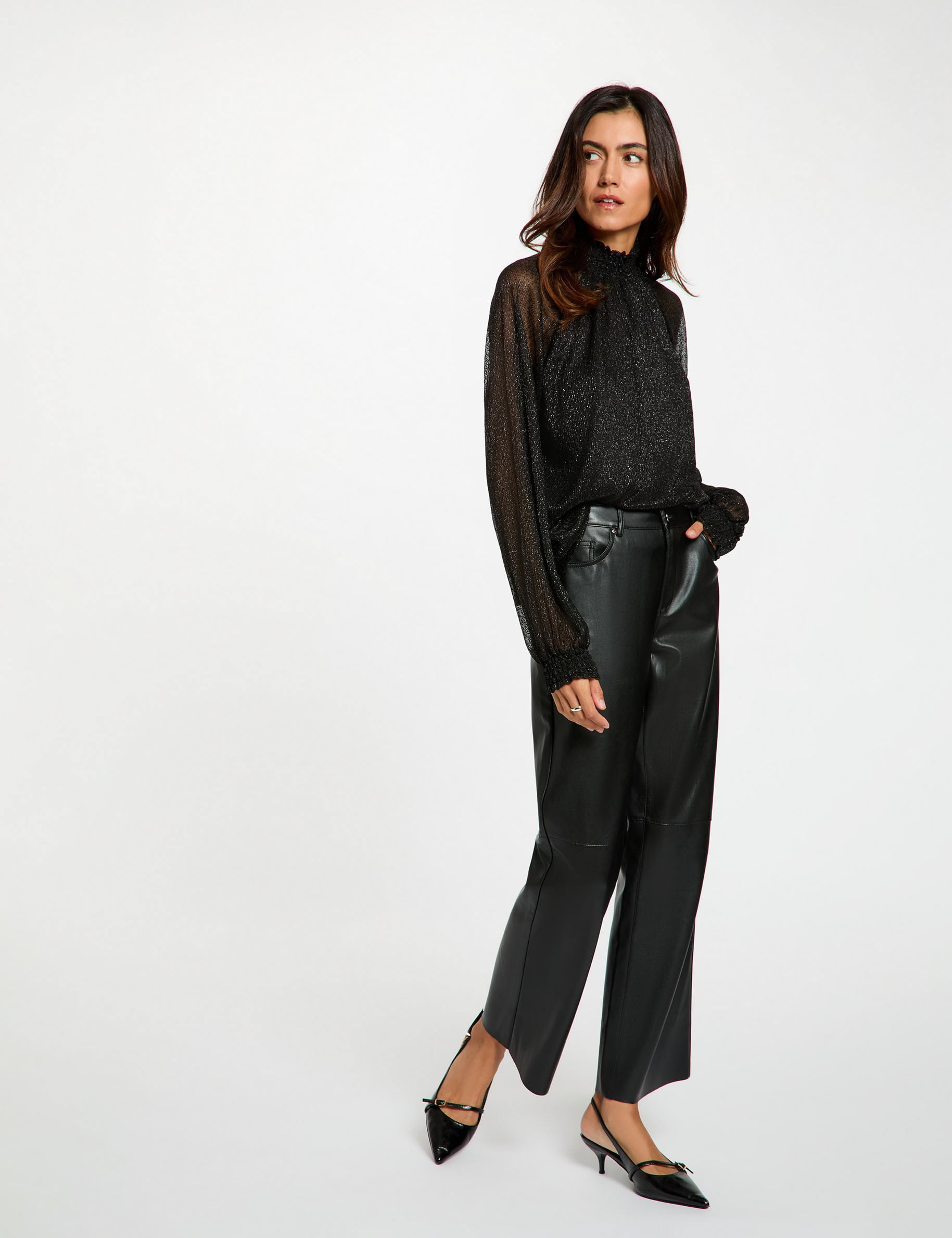 Blouse col montant noir femme