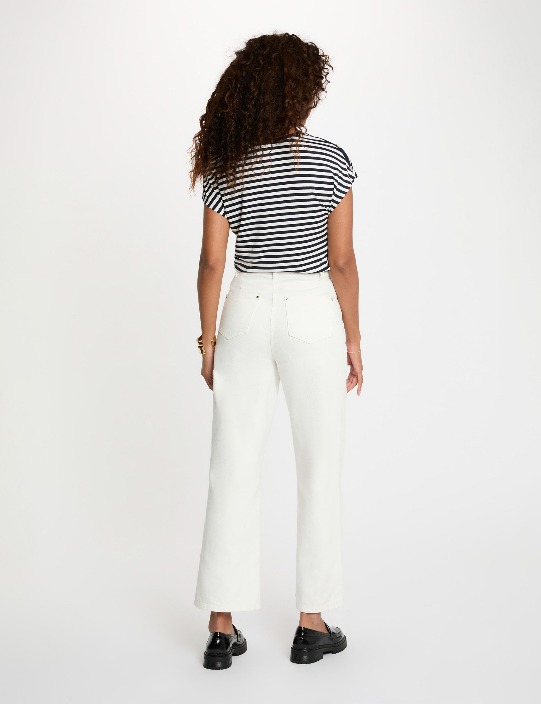 T-shirt ray&eacute; col v bleu marine femme