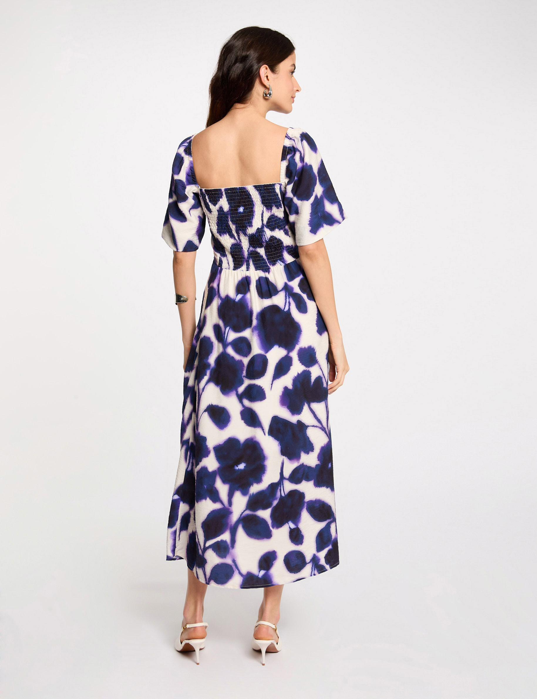 langes flieendes kleid mit muster mehrfarbig damen Langes fließendes Kleid mit Muster mehrfarbig damen