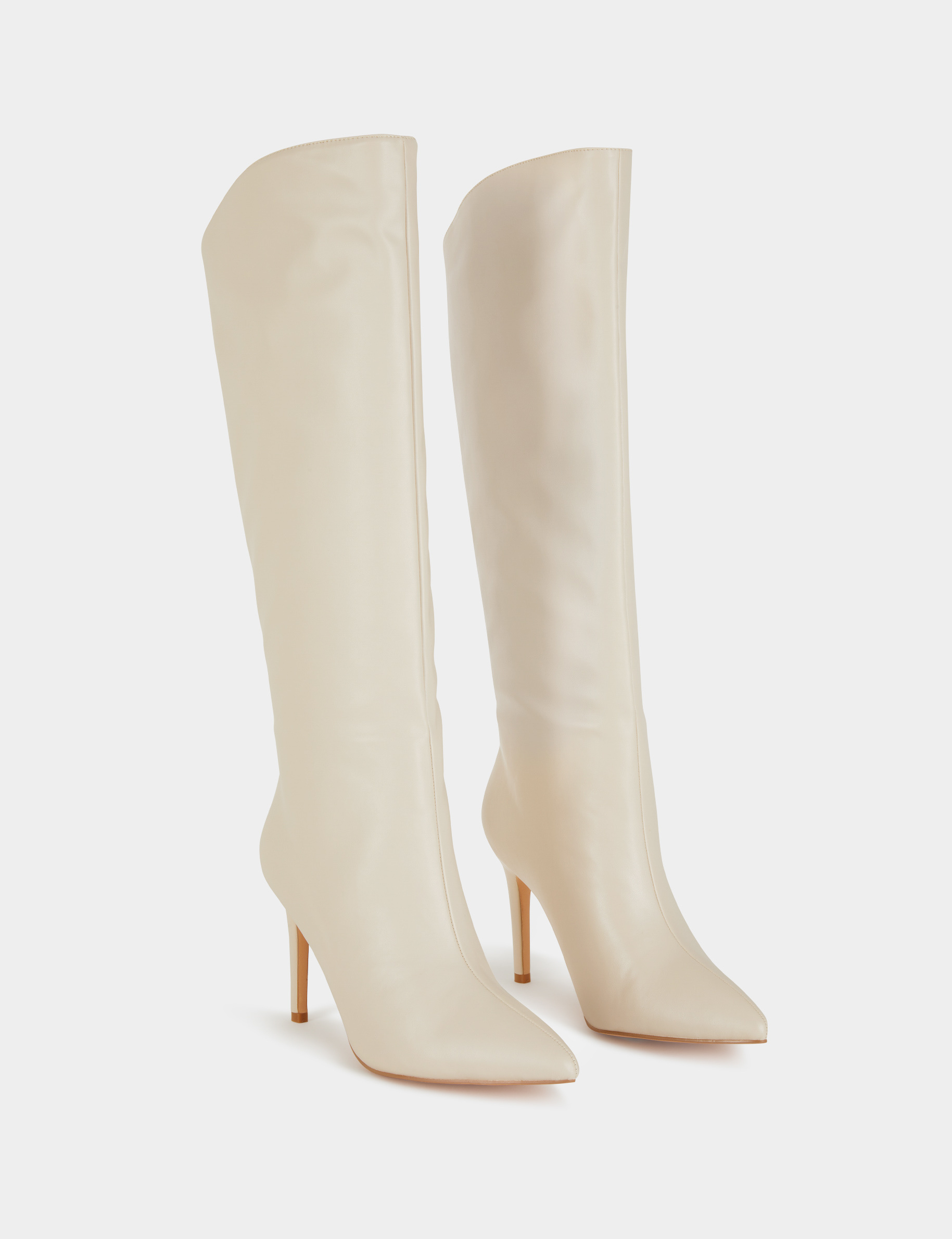 hohe stiefel mit stilettos aus leder elfenbein damen Hohe Stiefel mit Stilettos aus Leder elfenbein damen