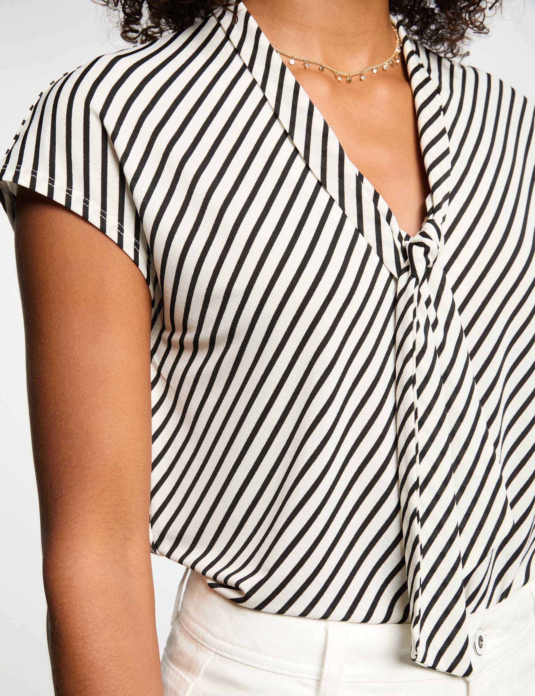 t shirt manches courtes raye blanc femme T-shirt manches courtes rayé blanc femme