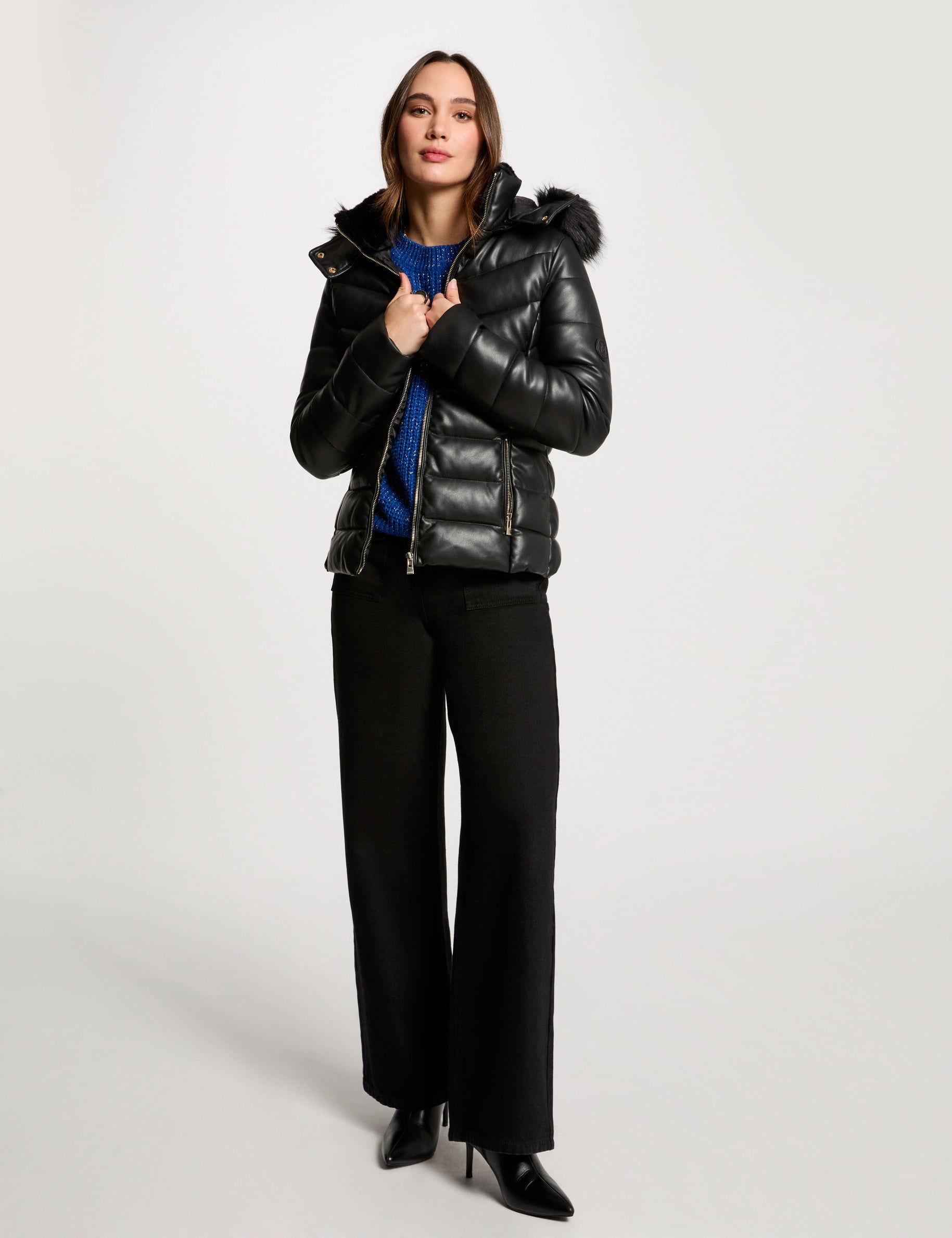 Taillierte Kunstleder-Daunenjacke schwarz damen